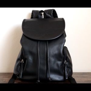 Bugatti black leather backpack